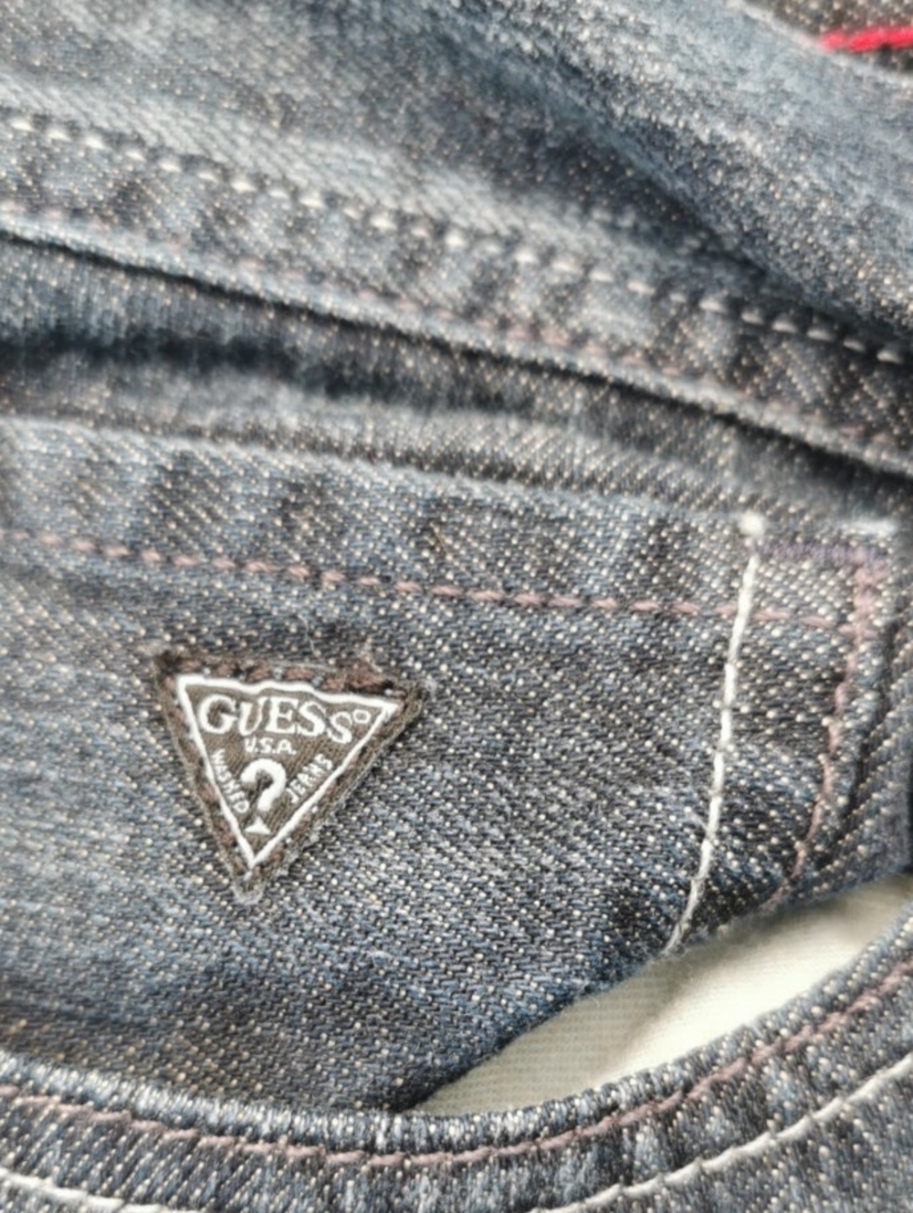 Men's Y2K Guess Dark Wash Indigo Jeans with Rear Zipper Details. Size 33X32 - Picture 3 of 8